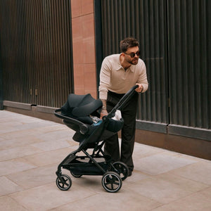 Arma tu Travel System: Eezy S Twist Plus 2 360º 2025 - Cybex Gold - Mini Nuts - Expertos en sillas de auto y coches de paseo