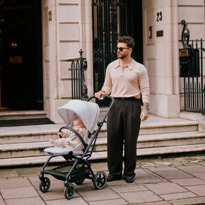 Arma tu Travel System: Eezy S Twist Plus 2 360º 2025 - Cybex Gold - Mini Nuts - Expertos en sillas de auto y coches de paseo