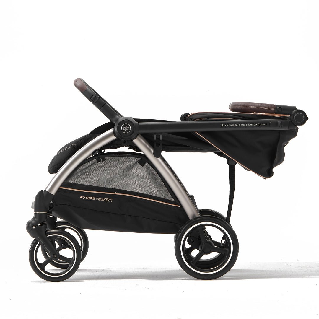 Coche de paseo Orsa Pro color Black - vista plegado lateral