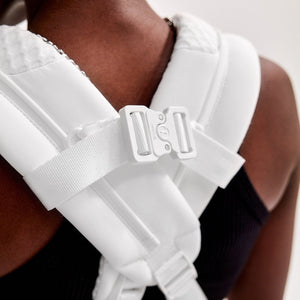 Portabebé Cöya - Cybex Platinum - Mini Nuts - Expertos en sillas de auto y coches de paseo