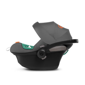 Travel System Beezy 2 One Box con Aton S2 - vista en uso