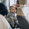 ¿Sabes cuáles son los principales errores de uso en sillas de auto? - MiniNuts expertos en coches y sillas de auto para bebé