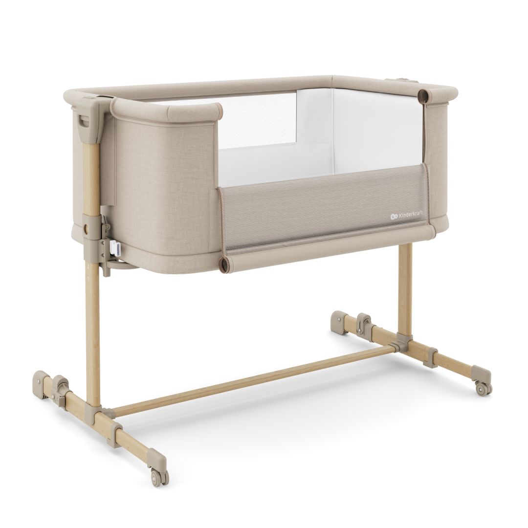 Cuna Nestee Grow 2 Beige Wood instalada en habitación de bebé moderna