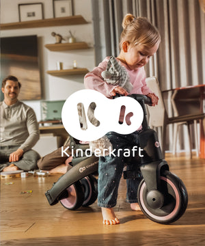 niña montada en coche triciclo Jazz 3 de Kinderkraft