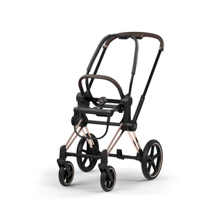 Chasis CYBEX Priam Style Collection 2026 en color Rosegold, vista lateral con ruedas