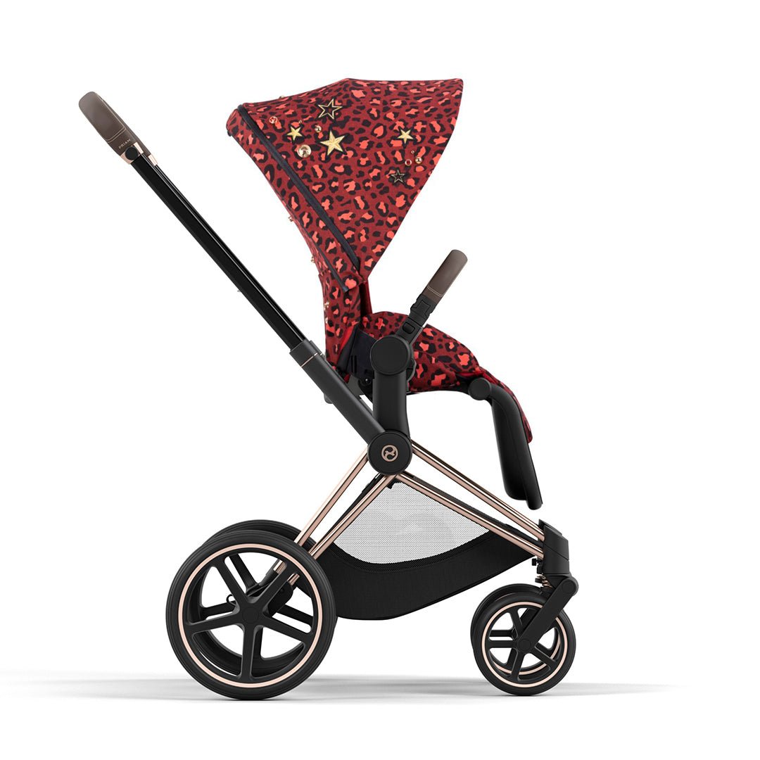 Coche de paseo Priam Rockstar Red Dark 4.0 - Cybex Platinum - Mini Nuts - Expertos en sillas de auto y coches de paseo para bebés