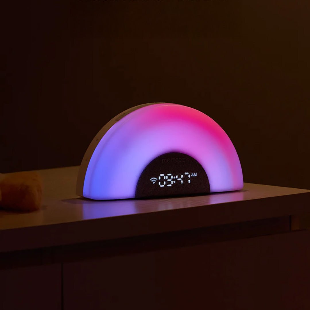 Máquina Ruido Blanco Arcoíris - MOMCOZY - Mini Nuts - Expertos en sillas de auto y coches de paseo