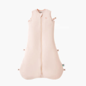 Saco de dormir para bebé Momcozy 1.5 TOG color rosado, vista frontal con cremallera