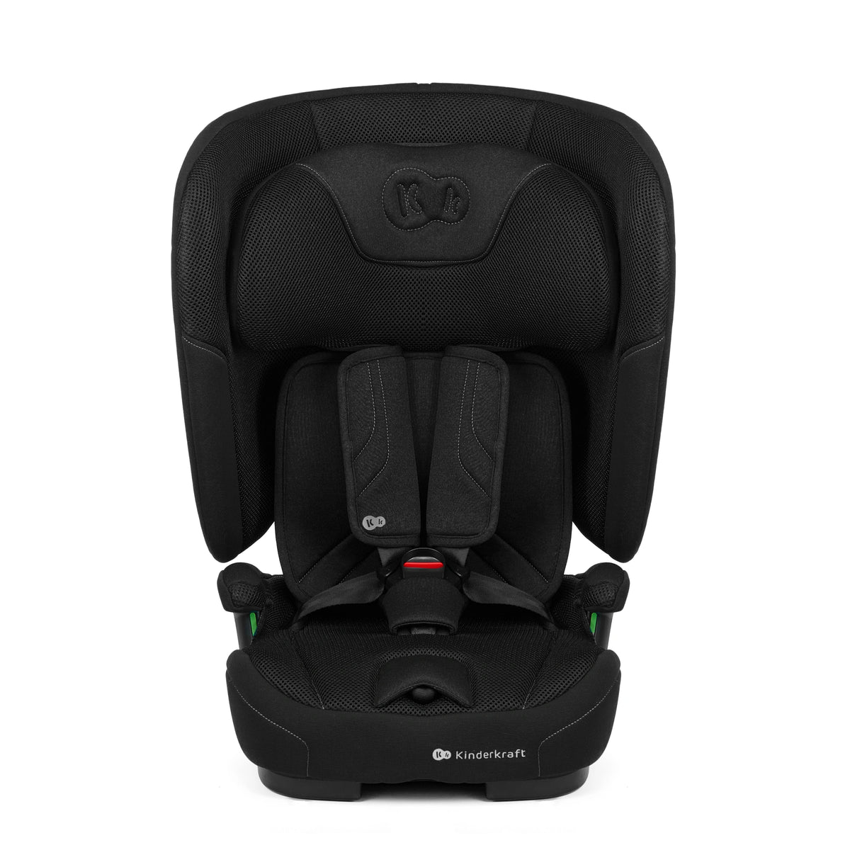 Silla de auto Combinada Fix2Go i-Size Kinderkraft color negro, vista frontal con el arnés de 5 puntas ajustado