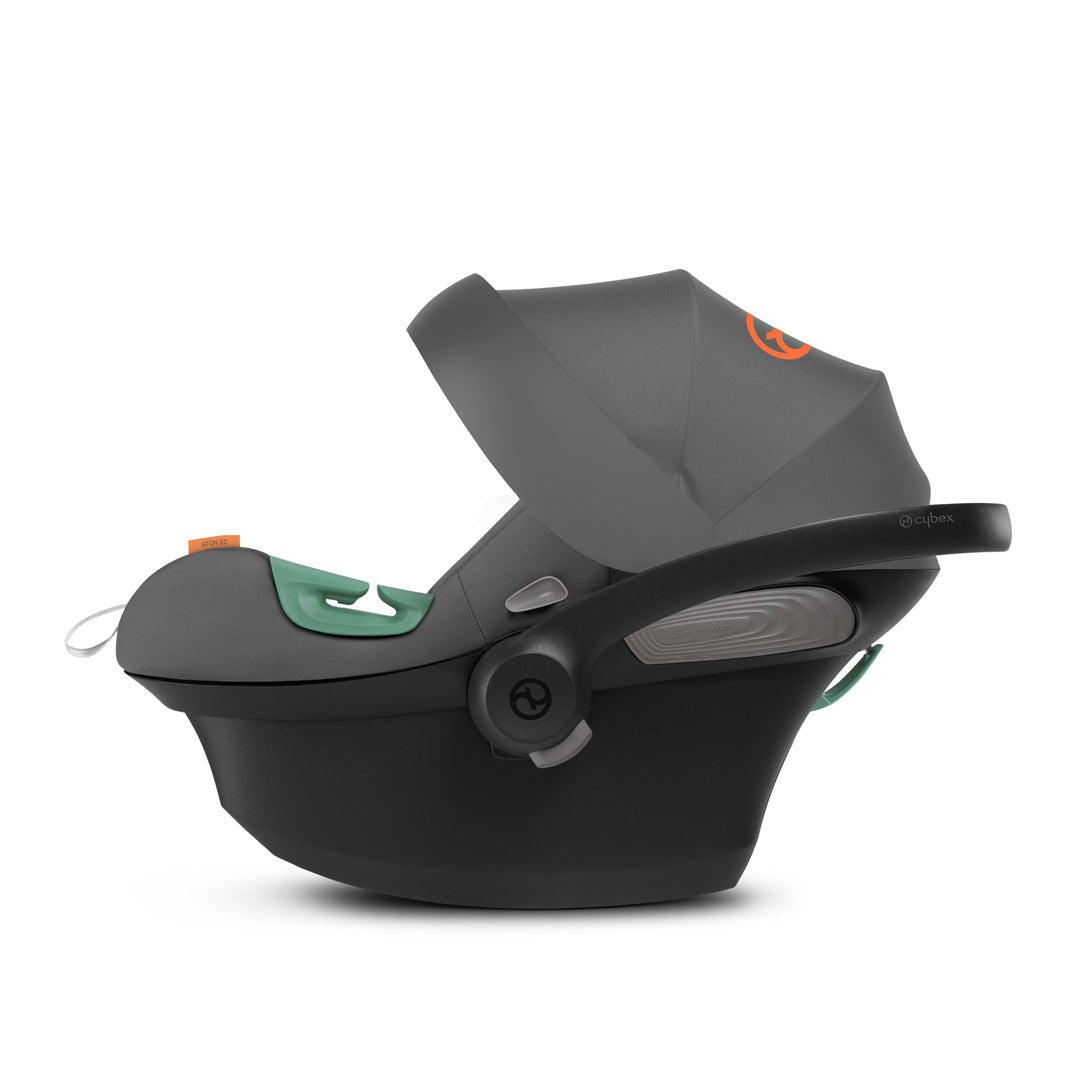 Silla de auto nido Aton S2 sin base color Lava Grey - Vista frontal lateral