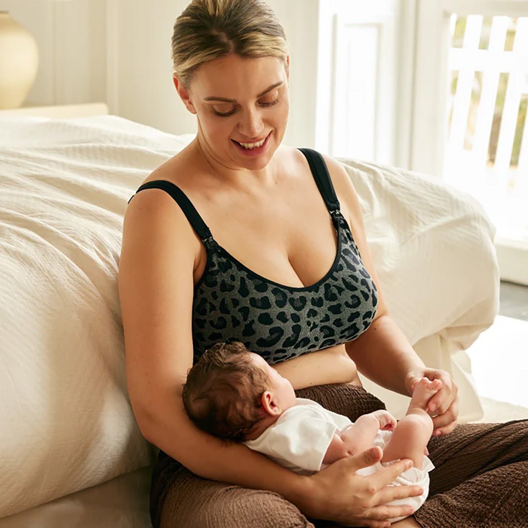 Sostén de lactancia 4 en 1 (YN12) - MOMCOZY - Mini Nuts - Expertos en sillas de auto y coches de paseo