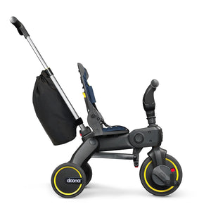 Detalle del respaldo reclinable del triciclo evolutivo Liki Trike S3