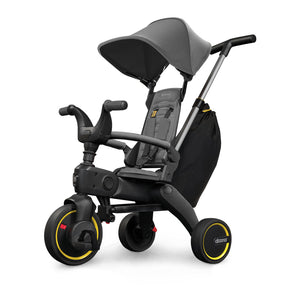 Liki Trike S3 Grey Hound en modo coche con capota, barra de empuje y bolso de almacenamiento