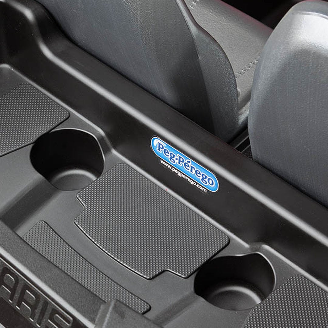 detalle de Auto Eléctrico Polaris RZR 900 24v de Peg Pérego