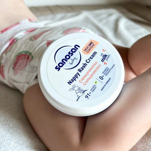 Crema de Pañal Protectora, regeneradora y anticoceduras Sanosan - Sanosan-MiniNuts expertos en coches y sillas de auto para bebé