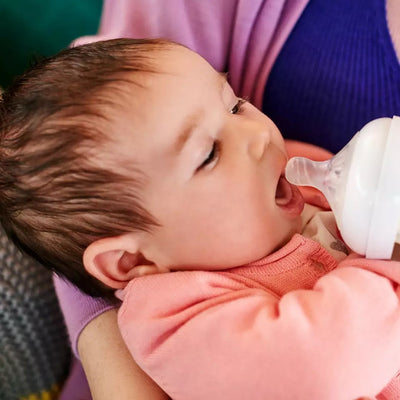 Mamadera Natural para bebés AVENT - Avent-MiniNuts expertos en coches y sillas de auto para bebé