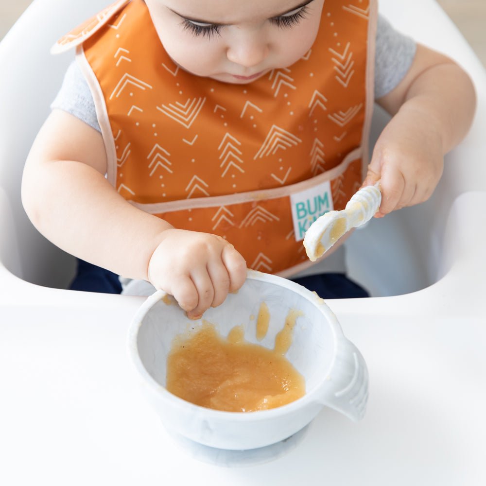 Mi primer set de alimentación (cuchara + plato) Bumkins - Bumkins-MiniNuts expertos en coches y sillas de auto para bebé