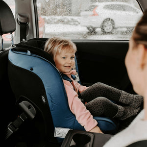 Silla de auto a contramarcha MINIKID AXKID - Axkid-MiniNuts expertos en coches y sillas de auto para bebé